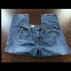 TreVero relaxed straight Blue Jeans mens 40 x 32 distressed blue jeans denim